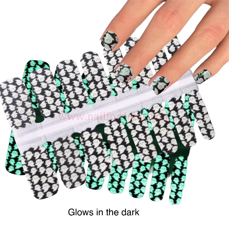 nail repair with smudge-proof polish-Baby ghosts (glows in the dark)