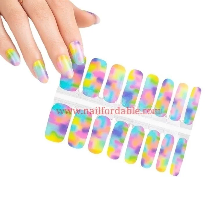 nail repair with shimmer polish-Blurred colors