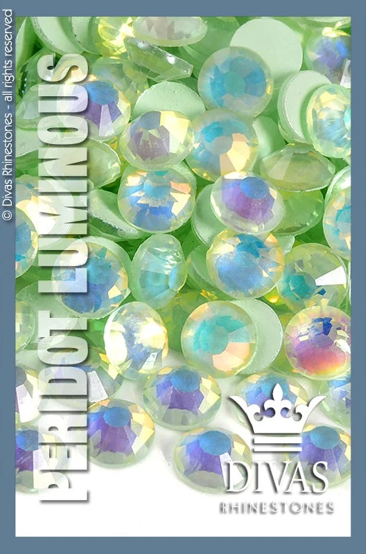 Nail rhinestone clear-out-LUMINOUS RHINESTONES - 'Luminous Peridot'