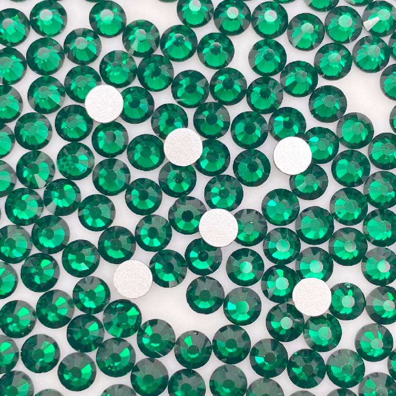 Nail rhinestone ridge shine-Emerald Glass Rhinestones